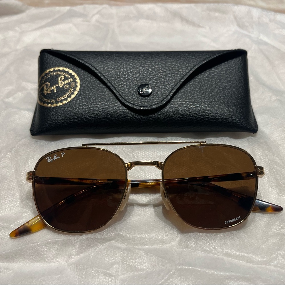 Ray-Ban Gold and Brown Sunglasses with Black Case
